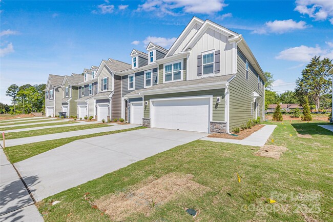 property at 2871 Yeager Dr NW