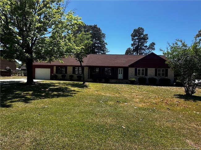 454 Kensington St in Lumberton, NC - Building Photo - Building Photo