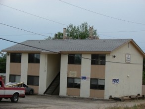 521 Georgene NE in Albuquerque, NM - Foto de edificio - Building Photo