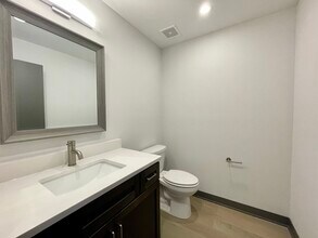 1034 E Missouri Ave in Kansas City, MO - Building Photo - Building Photo