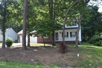 2532 23rd St Dr NE in Hickory, NC - Building Photo - Building Photo