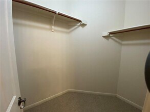 331 Abbey Dr in Austin, TX - Building Photo - Building Photo