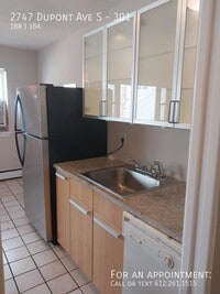 2747 Dupont Ave S