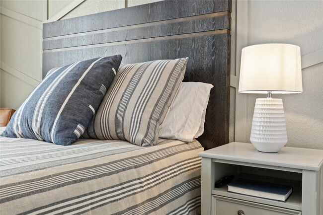 9426 Oakheath Canyon Ct in Tomball, TX - Building Photo - Building Photo