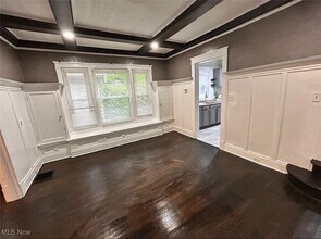 9104 Parkgate Ave in Cleveland, OH - Building Photo - Building Photo