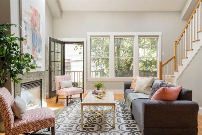 property at 15 York Pl