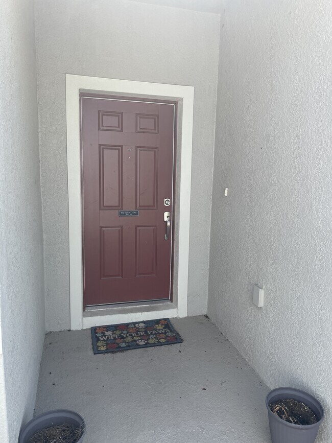 1004 Patriot Lp in Haines City, FL - Building Photo - Building Photo