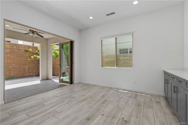 112 Menkar in Irvine, CA - Building Photo - Building Photo