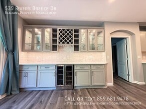 535 Rivers Breeze Dr in Ludlow, KY - Building Photo - Building Photo