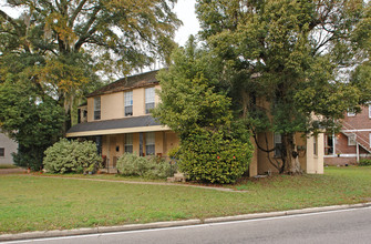 558 E Park Ave in Tallahassee, FL - Building Photo - Building Photo