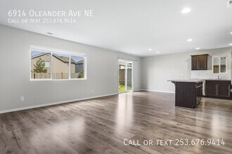 6914 Oleander Ave NE in Lacey, WA - Building Photo - Building Photo