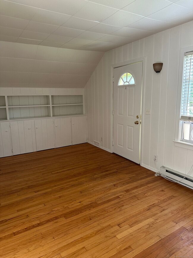 94 Obtuse Rd S in Brookfield, CT - Building Photo - Building Photo