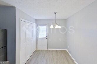 205 Fawn Dr in Athens, GA - Foto de edificio - Building Photo