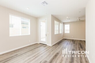 31720 Willowood Way in Menifee, CA - Building Photo - Building Photo