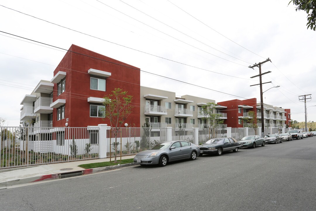 The Metro at Compton Senior Apartments in Compton, CA - Building Photo