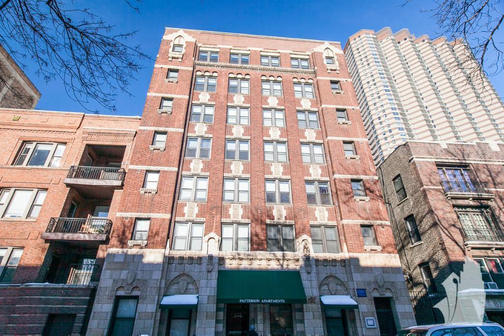 626 W Patterson Ave, Unit 601 in Chicago, IL - Building Photo