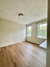 1411 Commonwealth Ave, Unit 303 in Boston, MA - Building Photo - Building Photo