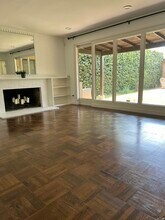 4135 S Norton Ave in Los Angeles, CA - Building Photo - Building Photo