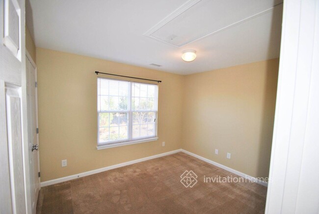 5006 Rainmaker Dr, Unit 20-2079 in Durham, NC - Building Photo - Building Photo