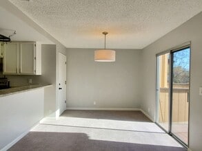 10 Silcreek Dr in San Jose, CA - Building Photo - Building Photo