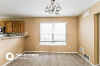 4358 Trace Wood Ct in Indianapolis, IN - Foto de edificio - Building Photo