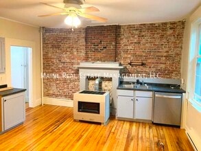 3 Cushing St in Winterport, ME - Building Photo - Building Photo