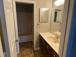 2937 N Mill Ave in Bowling Green, KY - Building Photo - Building Photo