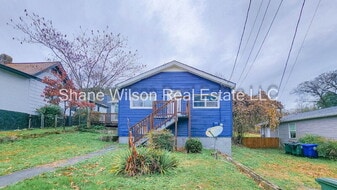 5327 Lee Ave in Chattanooga, TN - Building Photo