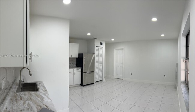 20620 SW 117th Ave in Miami, FL - Building Photo - Building Photo