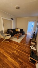 40 Orchard Rd, Unit 2 in Brookline, MA - Building Photo - Building Photo