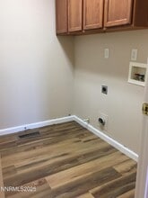 1998 Amber Leaf Ct in Sparks, NV - Building Photo - Building Photo