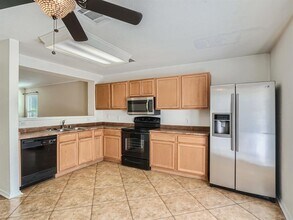 4601 Nuckols Crossing Rd in Austin, TX - Building Photo - Building Photo