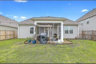 405 Bering Ln in Summerville, SC - Building Photo - Building Photo
