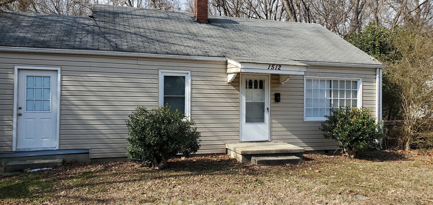 1512 Randolph Ave in Greensboro, NC - Building Photo