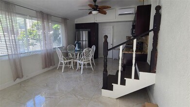 3221 NE 7th St in Pompano Beach, FL - Foto de edificio - Building Photo