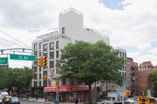 Urbn Edge in Flushing, NY - Building Photo - Building Photo