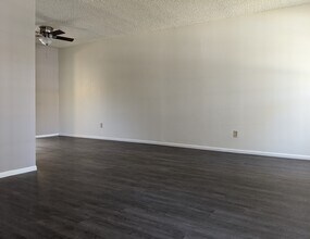 San Pedro Village in Albuquerque, NM - Building Photo - Building Photo