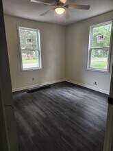 2664 Hull St in North Charleston, SC - Foto de edificio - Building Photo