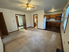 329 Main St-Unit -6 in Binghamton, NY - Building Photo - Building Photo
