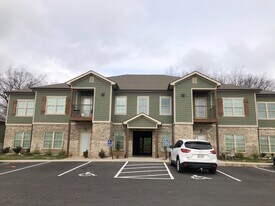 5863 Otte Ct. in Bowling Green, KY - Building Photo