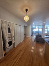 2524 N Willetts Ct in Chicago, IL - Building Photo - Building Photo