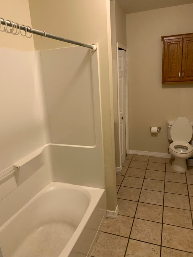 5141 Race St, Unit 2 photo'