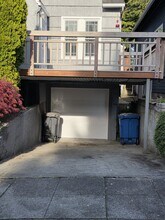 1518 Warren Ave N in Seattle, WA - Building Photo - Building Photo