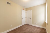 2310 N Park Ave photo'