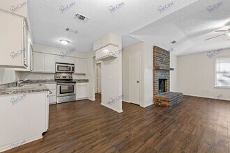 7728 Jamie Renee Ln in North Richland Hills, TX - Building Photo - Building Photo