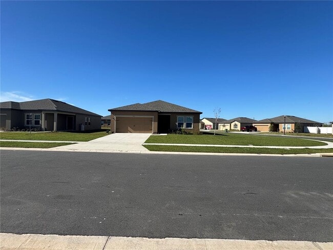 3542 Evening Star Dr in Winter Haven, FL - Building Photo - Building Photo