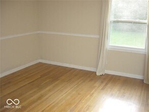 6486 N Oxford St in Indianapolis, IN - Building Photo - Building Photo