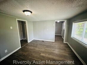 3633 Winston Dr in Memphis, TN - Building Photo - Building Photo