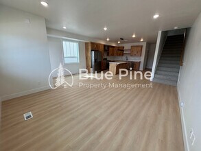 1367 Latah Ave in Idaho Falls, ID - Building Photo - Building Photo