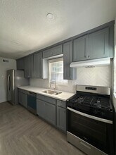 7018 Keller St in Houston, TX - Building Photo - Building Photo